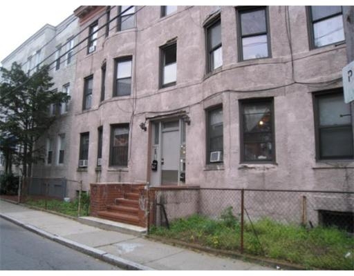 73 Empire St in Boston, MA - Foto de edificio - Building Photo