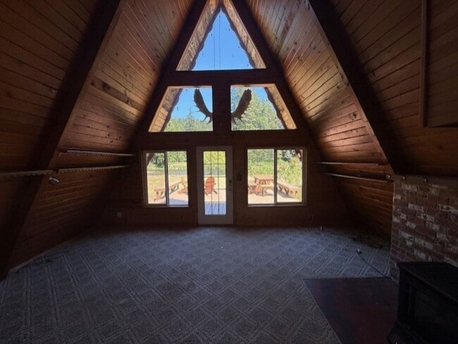 property at 581 McElroy Rd