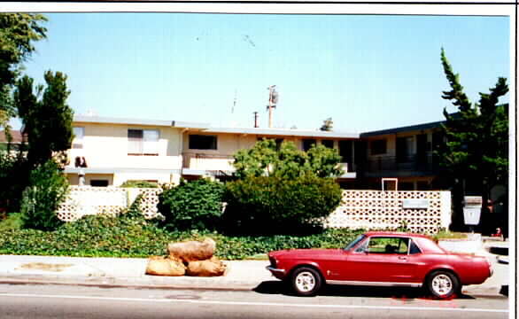 2870 Almaden Expy in San Jose, CA - Foto de edificio - Building Photo