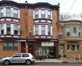 4161-4165 Ridge Ave in Philadelphia, PA - Building Photo - Building Photo