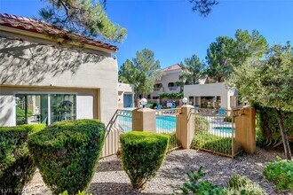 1900 Villa Palms Ct in Las Vegas, NV - Building Photo - Building Photo