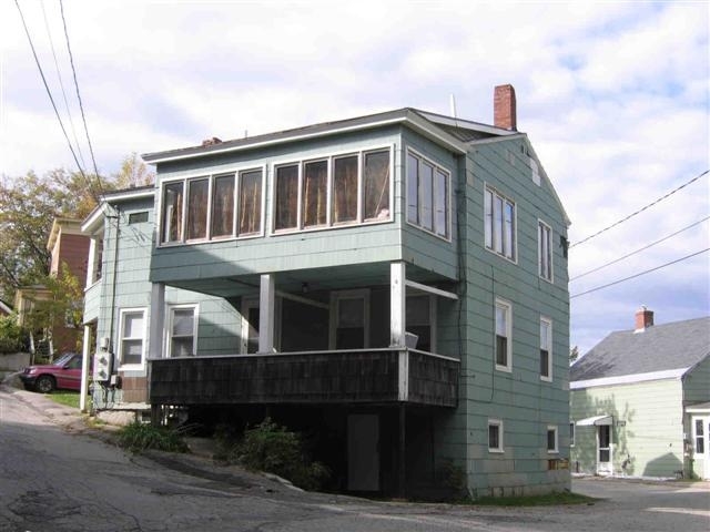 9 Morton Pl in Augusta, ME - Building Photo