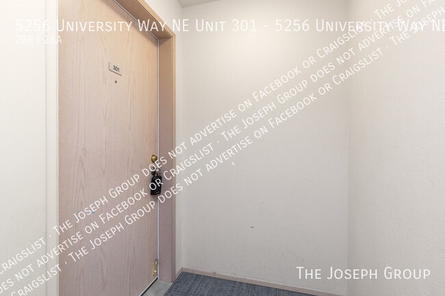 5256 University Wy NE in Seattle, WA - Building Photo - Building Photo