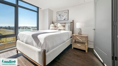 350 Maple Dr SW, Unit 1105 in Washington, DC - Foto de edificio - Building Photo