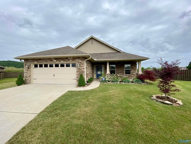 12637 Holstein Ln