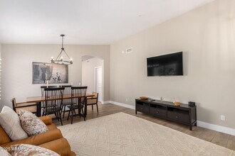 10357 E Texas Sage Ln in Scottsdale, AZ - Building Photo - Building Photo