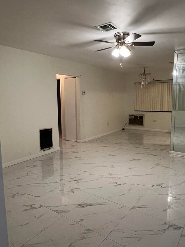 property at 911 S B St