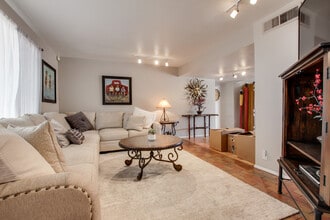 9530 E Baker St in Tucson, AZ - Foto de edificio - Building Photo