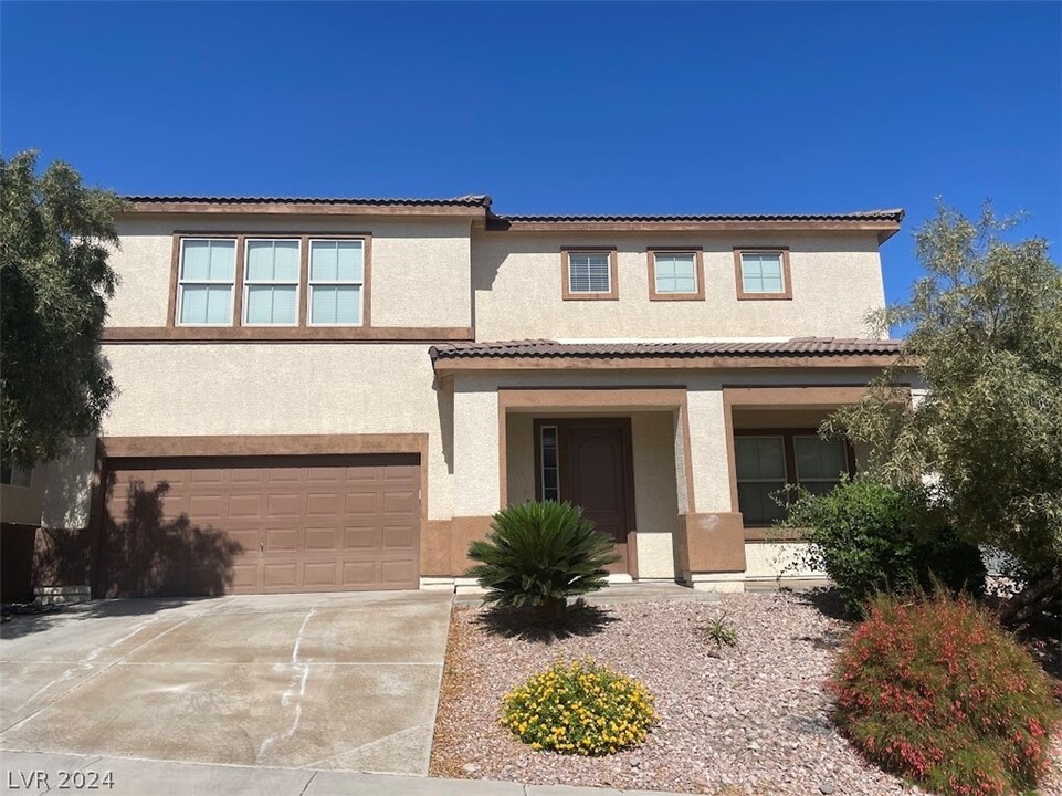 171 Rolling Fields Ct in Henderson, NV - Foto de edificio