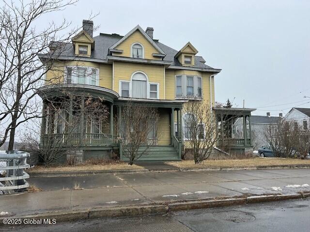 125 Ontario St in Cohoes, NY - Building Photo