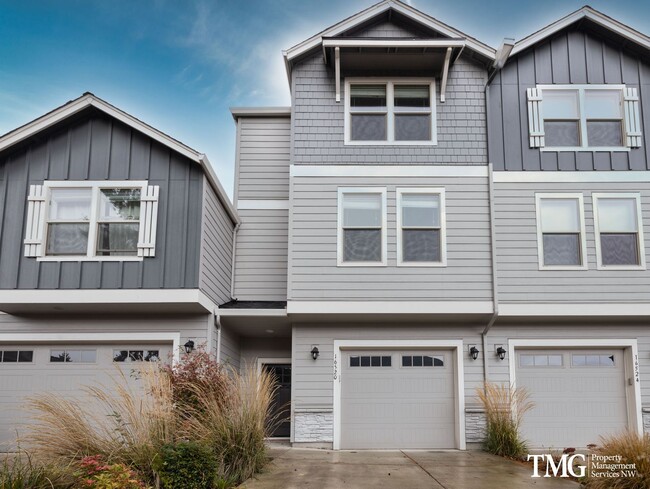 property at 16508 SE 39th St