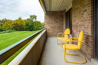Hidden Valley Club in Ann Arbor, MI - Building Photo - Interior Photo