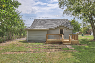 1260 S Maple St in Lebanon, TN - Foto de edificio - Building Photo