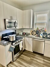 2216 W 24th St in Chicago, IL - Building Photo - Building Photo