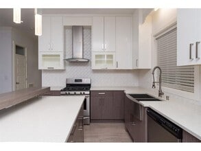15432-15426 26 Ave in Surrey, BC - Building Photo - Building Photo