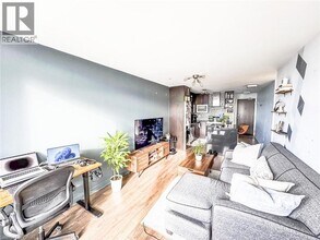 1 Michael Power Pl in Toronto, ON - Building Photo - Building Photo