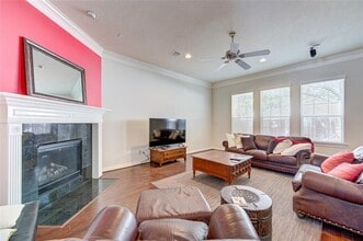 1522 Olive Garden in Houston, TX - Building Photo - Building Photo