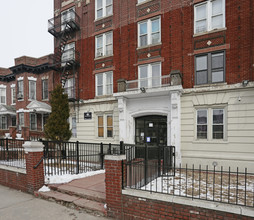 1575 President St in Brooklyn, NY - Building Photo - Building Photo