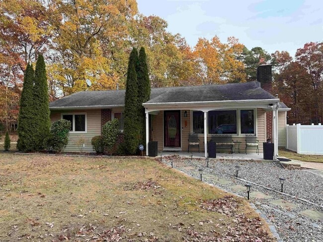 property at 712 S 4th Ave