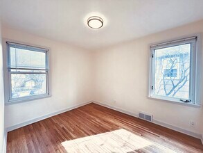 4011 Garfield Ave in Minneapolis, MN - Building Photo - Building Photo