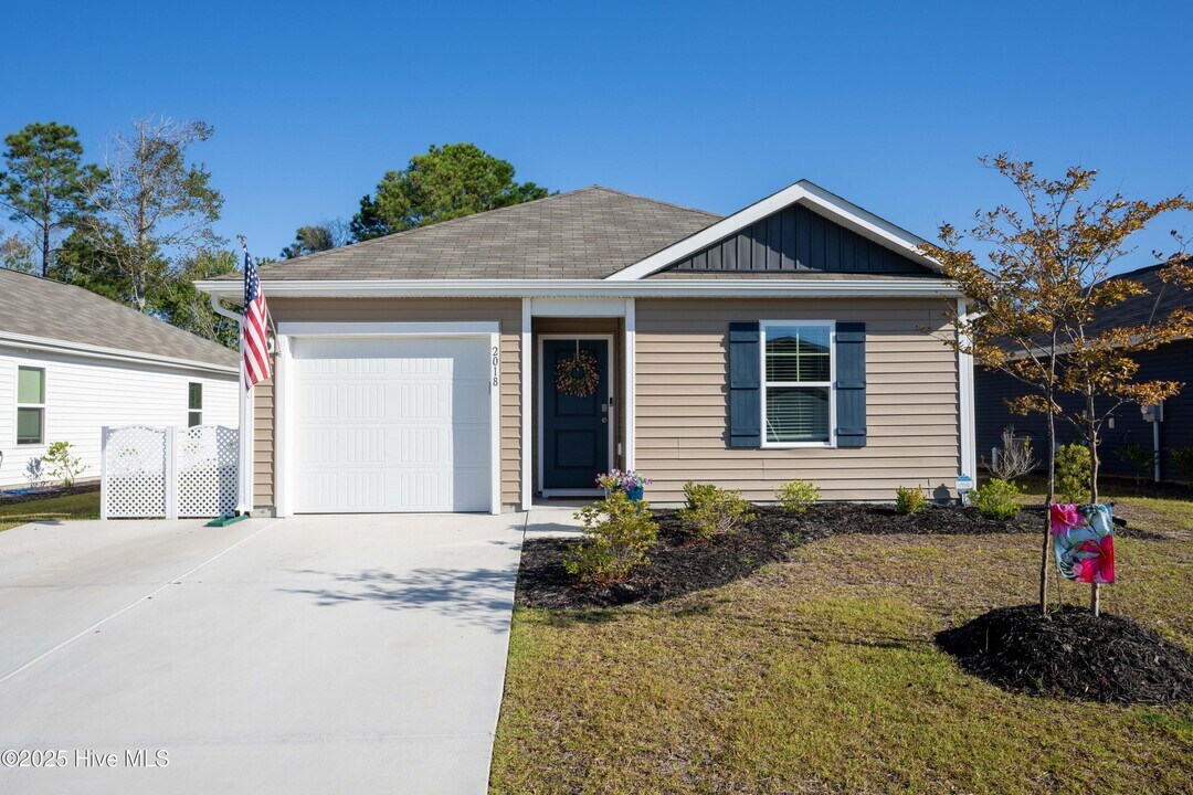 2018 Course Ln in Surf City, NC - Building Photo