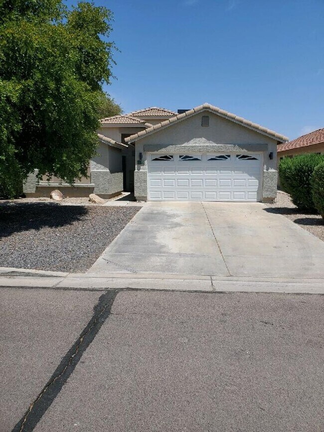property at 1316 E Pollino St