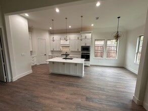 249 Kathryn's Ct in Mount Pleasant, TX - Building Photo - Building Photo