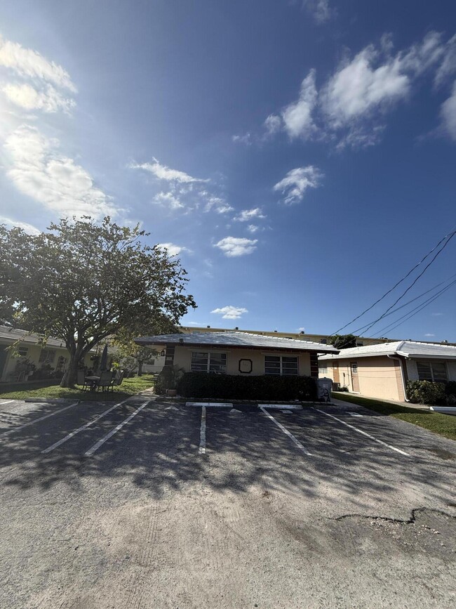 property at 337 SE 12th Ave