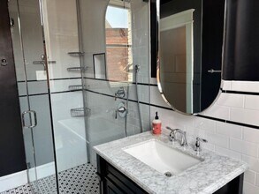 1020 Fairmont St NW in Washington, DC - Building Photo - Building Photo