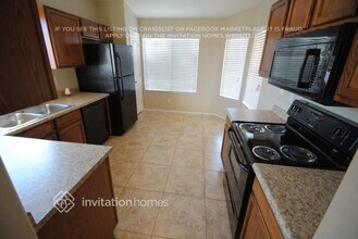 9903 W Trumbull Rd in Tolleson, AZ - Building Photo - Building Photo