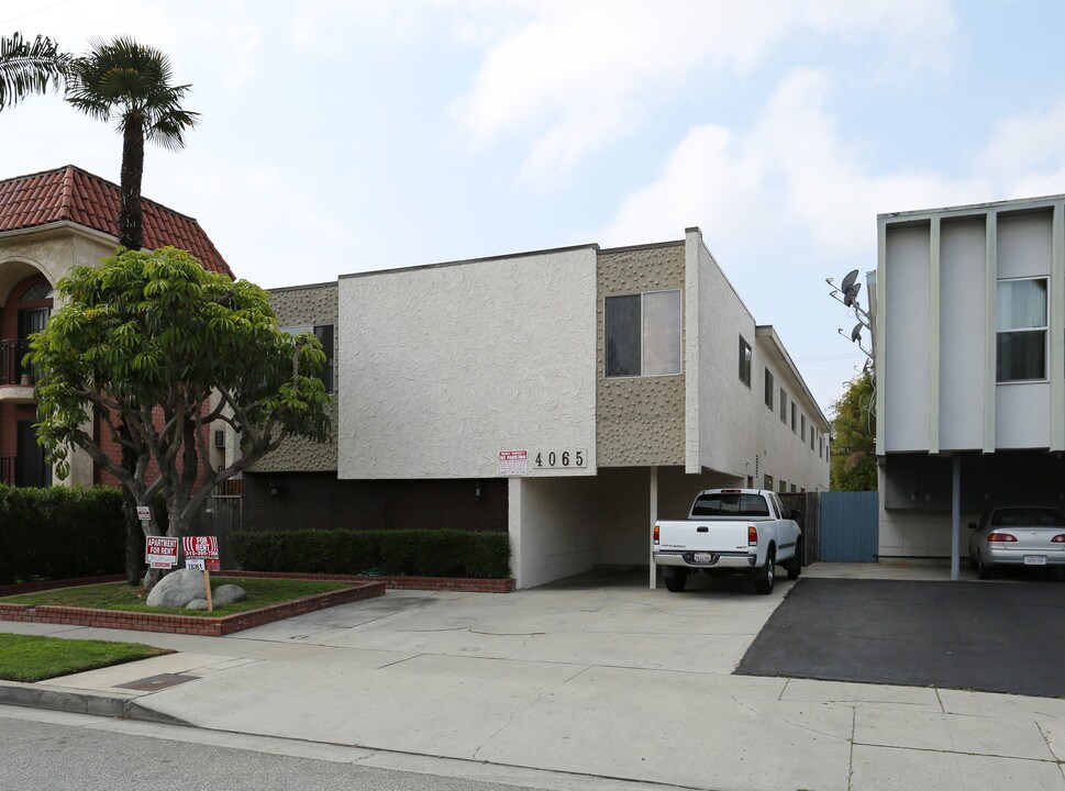 4065 McLaughlin Ave in Los Angeles, CA - Foto de edificio