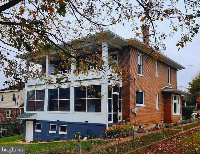 property at 515 Fourth St