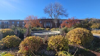 7330 York Ave S in Edina, MN - Building Photo