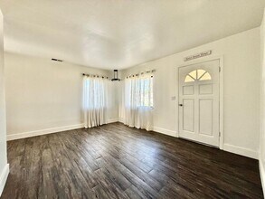 2236 Home Dr in Eureka, CA - Building Photo - Building Photo