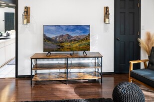 108 Helms Hill Rd in Washingtonville, NY - Building Photo