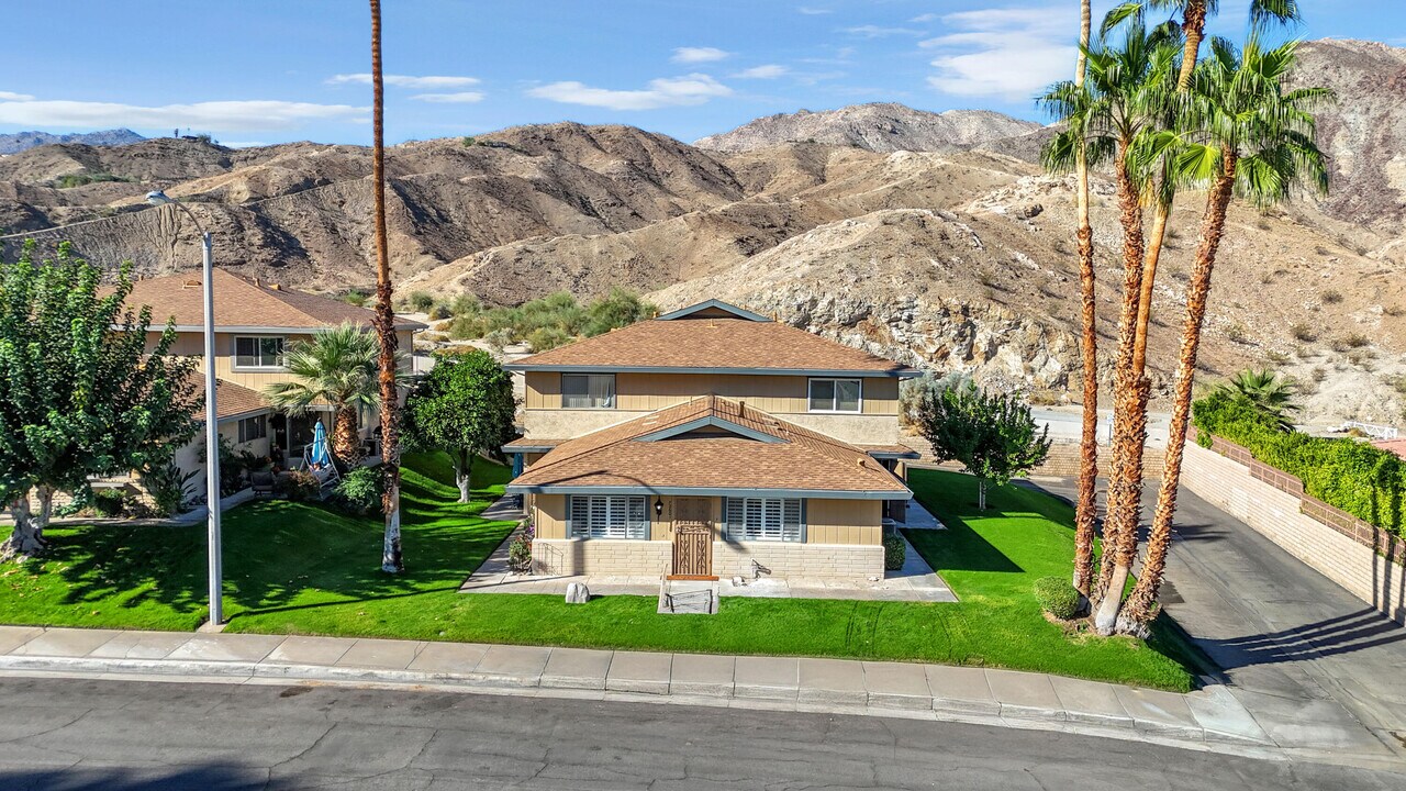72601 Edgehill Dr in Palm Desert, CA - Building Photo