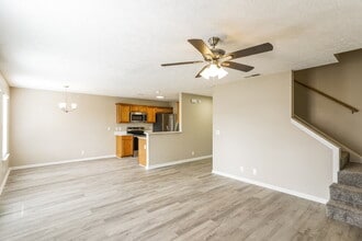 109 Meigs Dr in Murfreesboro, TN - Foto de edificio - Building Photo