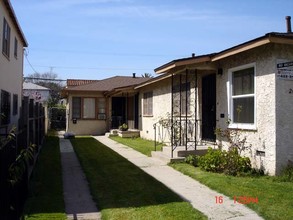 2025 Locust Ave in Long Beach, CA - Building Photo - Building Photo