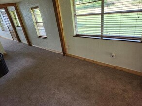 3894 E State Hwy 114 in Rhome, TX - Building Photo - Building Photo