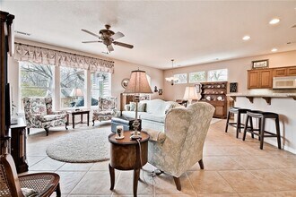 15 Glenbrook Ln in Bella Vista, AR - Foto de edificio - Building Photo