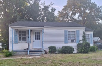 2734 Lakehurst Ave in Shreveport, LA - Building Photo - Building Photo