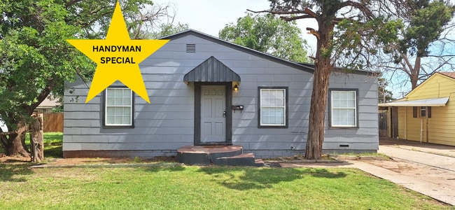property at 2106 32nd St