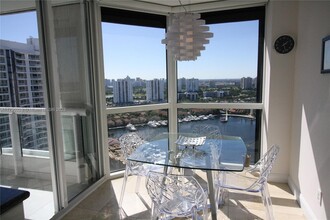 21205 Yacht Club Dr, Unit # 2806 in Aventura, FL - Building Photo - Building Photo