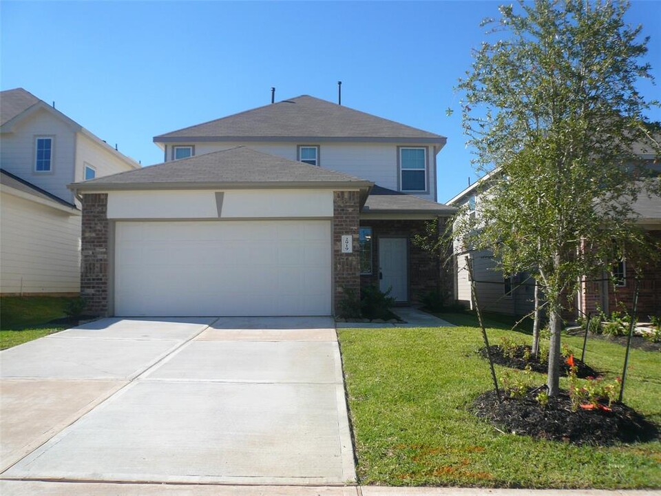 2919 August Mist Ct in Conroe, TX - Building Photo