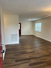 907 Mynders Ave in Maryville, TN - Building Photo - Building Photo
