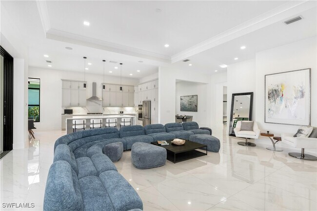 property at 9675 Moonflower Ct