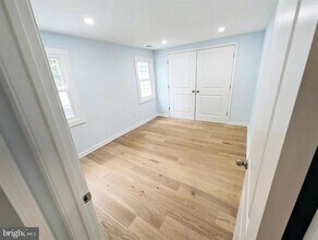 306 Farnsworth Ave in Bordentown, NJ - Building Photo - Building Photo