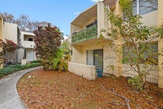 7831 SW 56th St, Unit 112B in Miami, FL - Building Photo - Building Photo