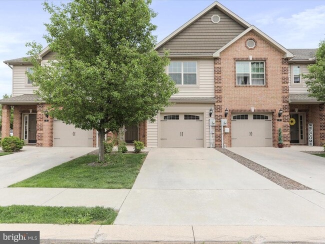 property at 20 Delano Dr