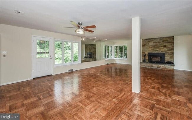 8104 Heacock Ln in Wyncote, PA - Building Photo - Building Photo